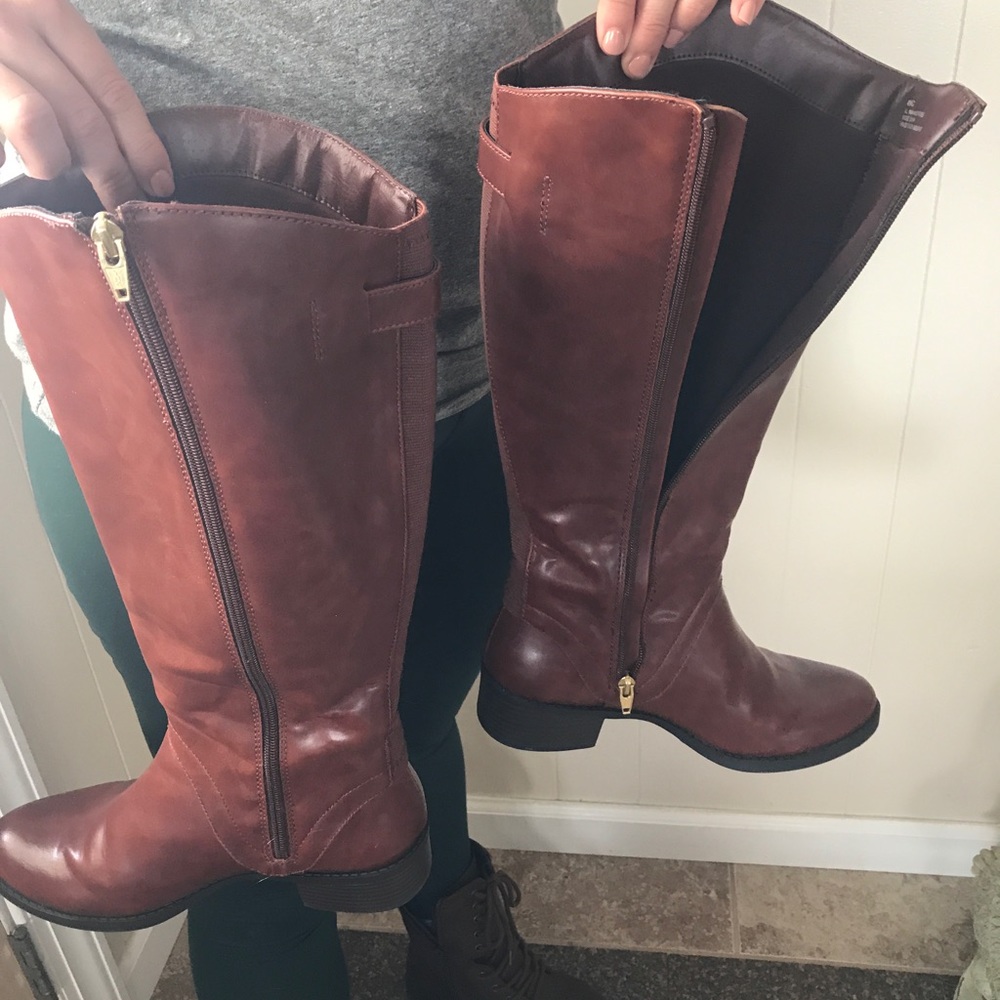 Boots-worn once